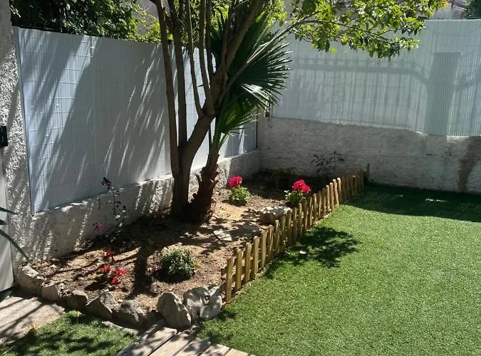 Siana Apartamento *